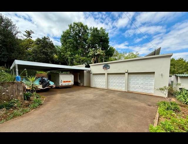 5 BEDROOM HOUSE FOR SALE IN FERNCLIFFE